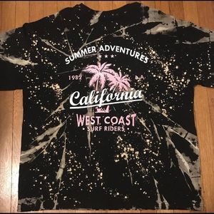 Acid washed California Tee